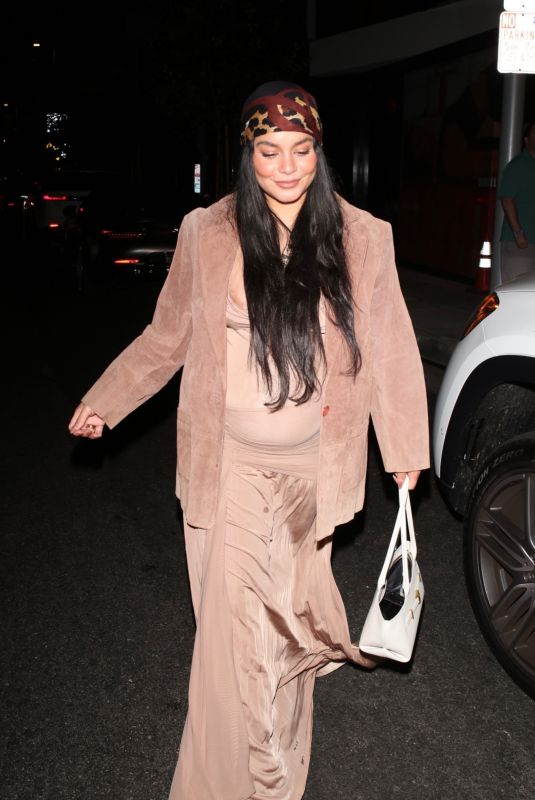Pregnant VANESSA HUDGENS Out for Dinner at Alba Restaurant in Los Angeles 08/30/2025
