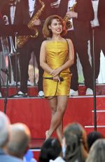 RAYE Performson Today Show