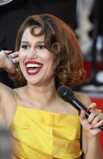 RAYE Performson Today Show