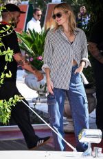 REBECCA FERGUSON Arrives at Excelsior Hotel Pier in Venice 09/03/2025