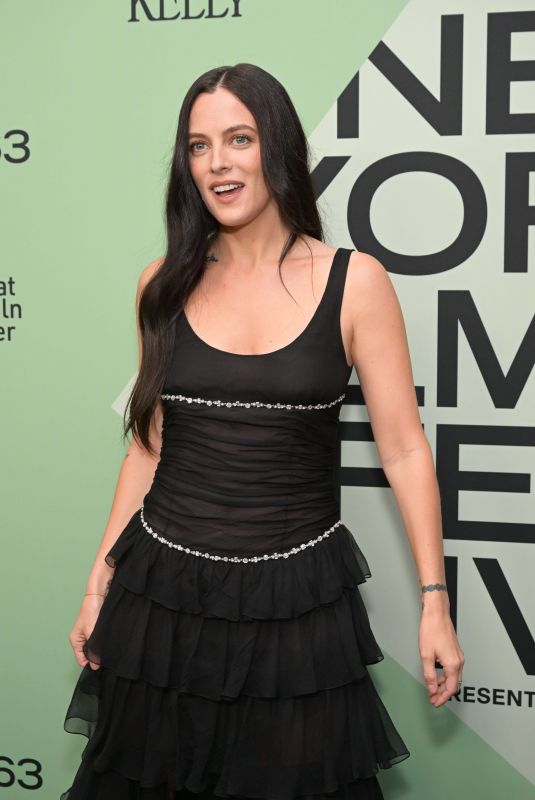 RILEY KEOUGH at Jay Kelly Premiere at New York Film Festival 09/29/2025
