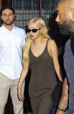 ROSE Headlng for Her Performance at Global Citizen Festival in Central Park in New York 09/27/2025