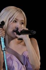 ROSE Performs at 2025 Global Citizen Festival in New York City 09/27/2025
