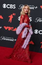 SABRINA CARPENTER at 2025 MTV Video Music Awards at UBS Arena in Elmont 09/07/2025
