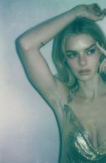 SAMARA WEAVING - Instagram Photos 09/04/2025