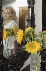 SARA PAXTON for Self Assignment 2007
