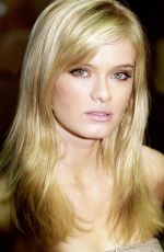SARA PAXTON for Self Assignment 2008