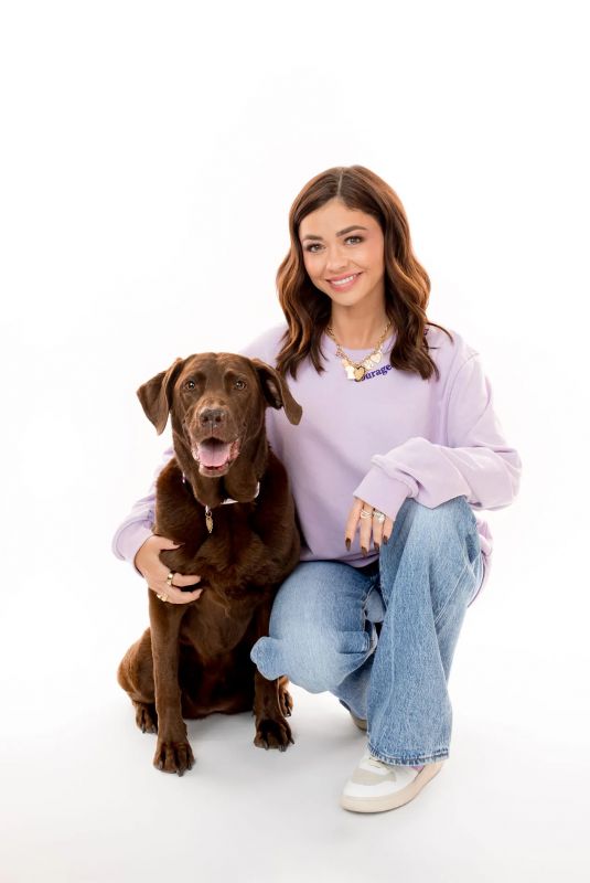 SARAH HYLAND for Purina and The Purple Leash Project, September 2025