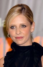 SARAH MICHELLE GELLAR French Premiere of The Grudge 12/13/2004