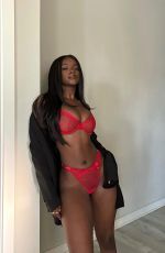 SAVANNAH PERKINS - Instagram Photos 09/06/2025