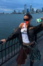 SEERAT SAINI - - Instagram Photos and Videos 09/27/2025