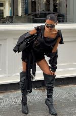 SEERAT SAINI - - Instagram Photos and Videos 09/27/2025