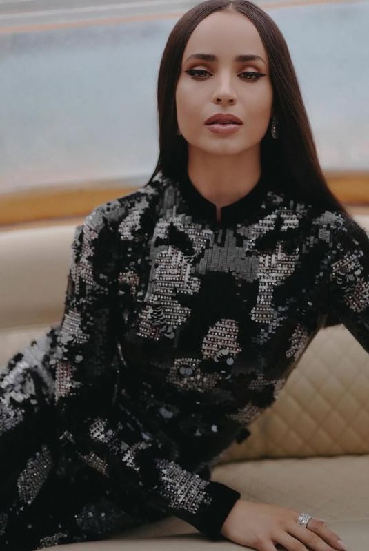 SOFIA CARSON for Armani Beauty 2025