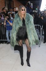 SUKI WATERHOUSE at Michael Kors SS26 Fashion Show in New York City 09/11/2025