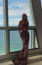 SUMMER ROSE HART - Instagram Photos 09/19/2025