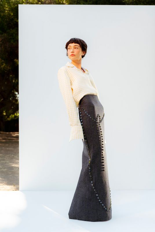 SYDNEY CHANDLER for Who What Wear, September 2025