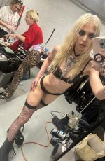 TAYLOR MOMSEN - Instagram Photos and Videos 09/23/2025