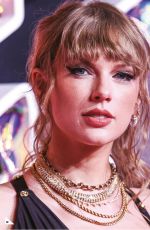 TAYLOR SWIFT - The Taylor Swift Fanbook - 9th Edition, September 2025