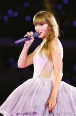 TAYLOR SWIFT - The Taylor Swift Fanbook - 9th Edition, September 2025