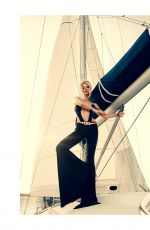 VIKTORIA APANASENKO at a Photoshoot, Septemebr 2025