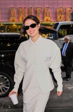 ZOEY DEUTCH Arrives at CBS Studio in New York 09/03/2025