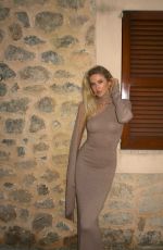 ALICA SCHMIDT - Instagram Photos 10/15/2025