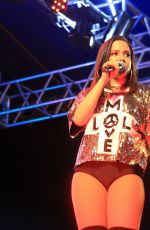 ANITTA Performs at Aeroporto Municipal in Medianeira 12/17/2015