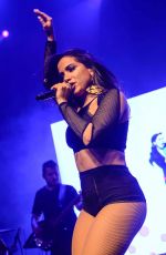 ANITTA Performs at Matine da Radio Transcontinental FM in Sao Paulo 11/22/2015