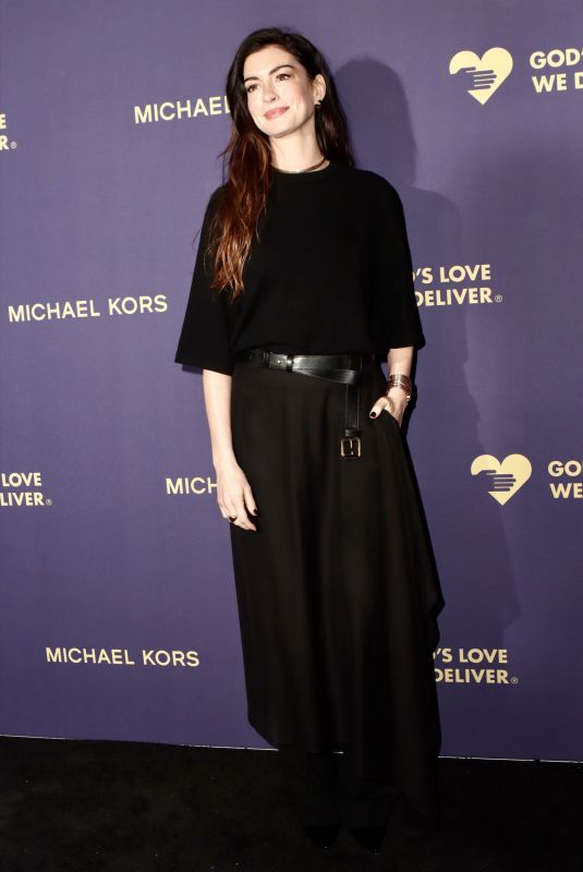 ANNE HATHAWAY at God’s Love We Deliver Golden Heart Awards in New York 10/20/2025