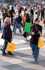 ANNE HATHAWAY on the Set of The Devil Wears Prada 2 at Piazza Duomo in Milan 10/10/2025