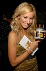 ASHLEY TISDALE at Billboard Music Awards in Las Vegas 12/04/2006