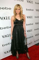 ASHLEY TISDALE at Vogue Hosts Bebe Store Opening at Bebe in Beverly Hills 12/14/2005