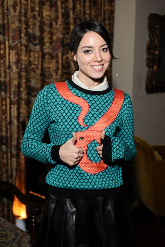 AUBREY PLAZA at DANNIJO + Rashida Jones Fine By Dannijones Private Dinner 11/13/2013