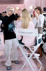 BARBARA PALVIN in the Backstage at Victoria