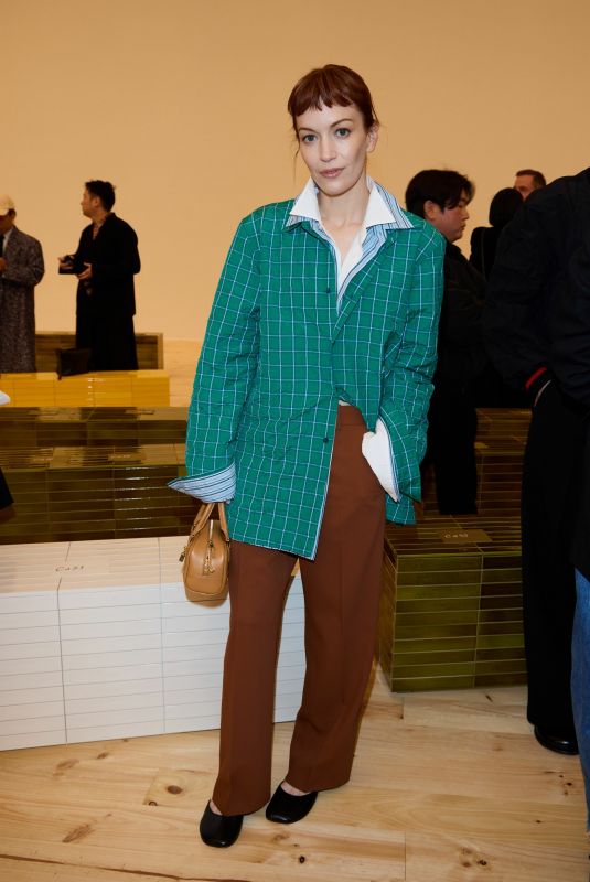 BRITT LOWER at Loewe Womenswear Spring/Summer 2026 Show at Paris Fashion Week 10/03/2025