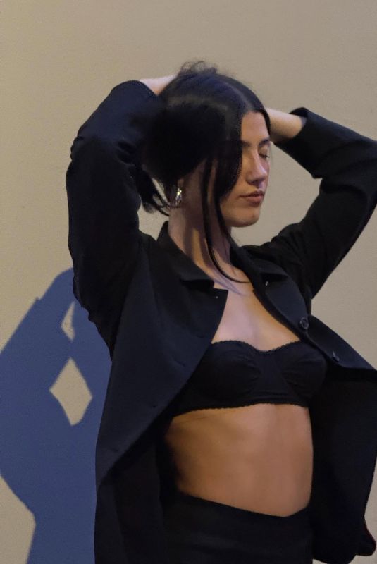 CHARLI D