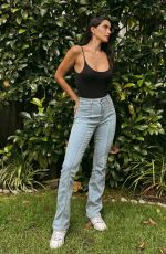 CLAUDIA CORIA - Instagram Photos and Video 10/16/2025
