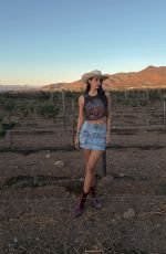 CLAUDIA CORIA - Instagram Photos and Video 10/16/2025