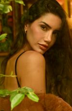CLAUDIA CORIA - Instagram Photos and Video 10/16/2025