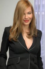 CONNIE NIELSEN - The Ice Harvest Press Conference Portraits 11/06/2005