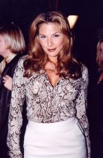 DAISY FUENTES at Scream 2 Premiere in Los Angeles 12/10/1997
