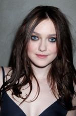 DAKOTA FANNING at The Twilight Saga: Breaking Dawn - Part 2 Screening 11/15/2012
