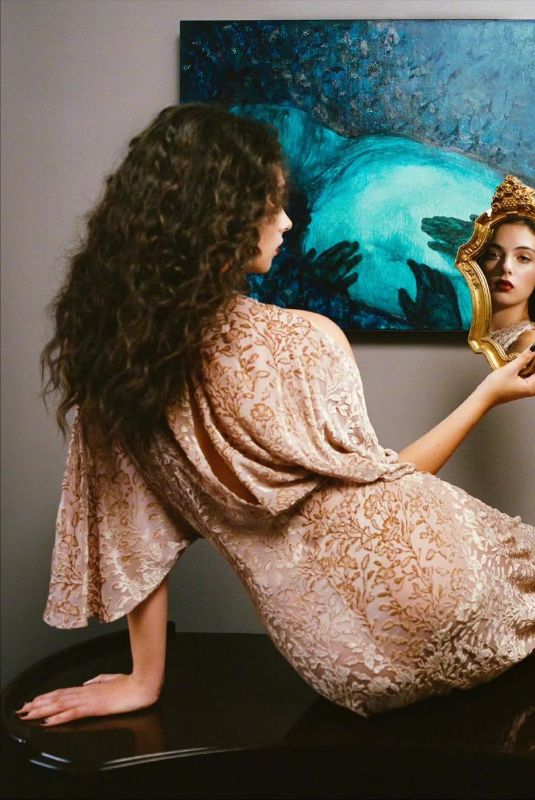 DEVA CASSEL for L