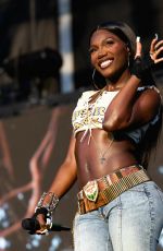 DOECHII Performs at 2025 Austin City Limits Music Festival at Zilker Park in Austin 10/11/2025
