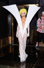 DOJA CAT Arrives at Saturday Night Live in New York City 10/04/2025