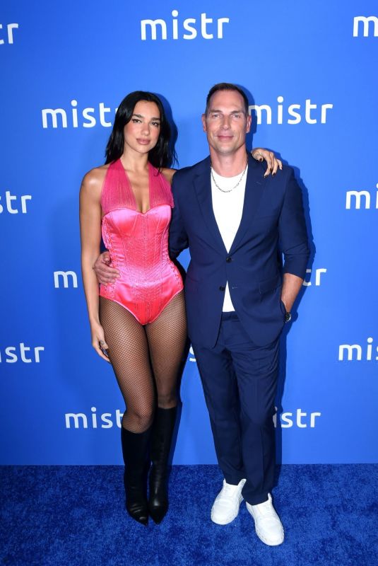 DUA LIPA at MISTR