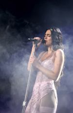 DUA LIPA Performs on Her Radical Optimism Tour on Night 4 at Kia Forum in Los Angeles 10/08/2025