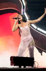 DUA LIPA Performs on Her Radical Optimism Tour on Night 4 at Kia Forum in Los Angeles 10/08/2025