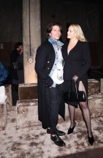 ELIZABETH BERKLEY at Mugler Womenswear Spring/Summer 2026 Show at Paris Fashion Week 10/02/2025