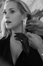 ELIZABETH BERKLEY for Vogue US/Mugler Womenswear Fashion Show, October 2025